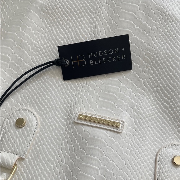 Garment Bag for Travel Faux Leather - Picture 12 of 12